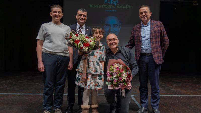 Sunay Akın'dan Yenişehir'e tam not