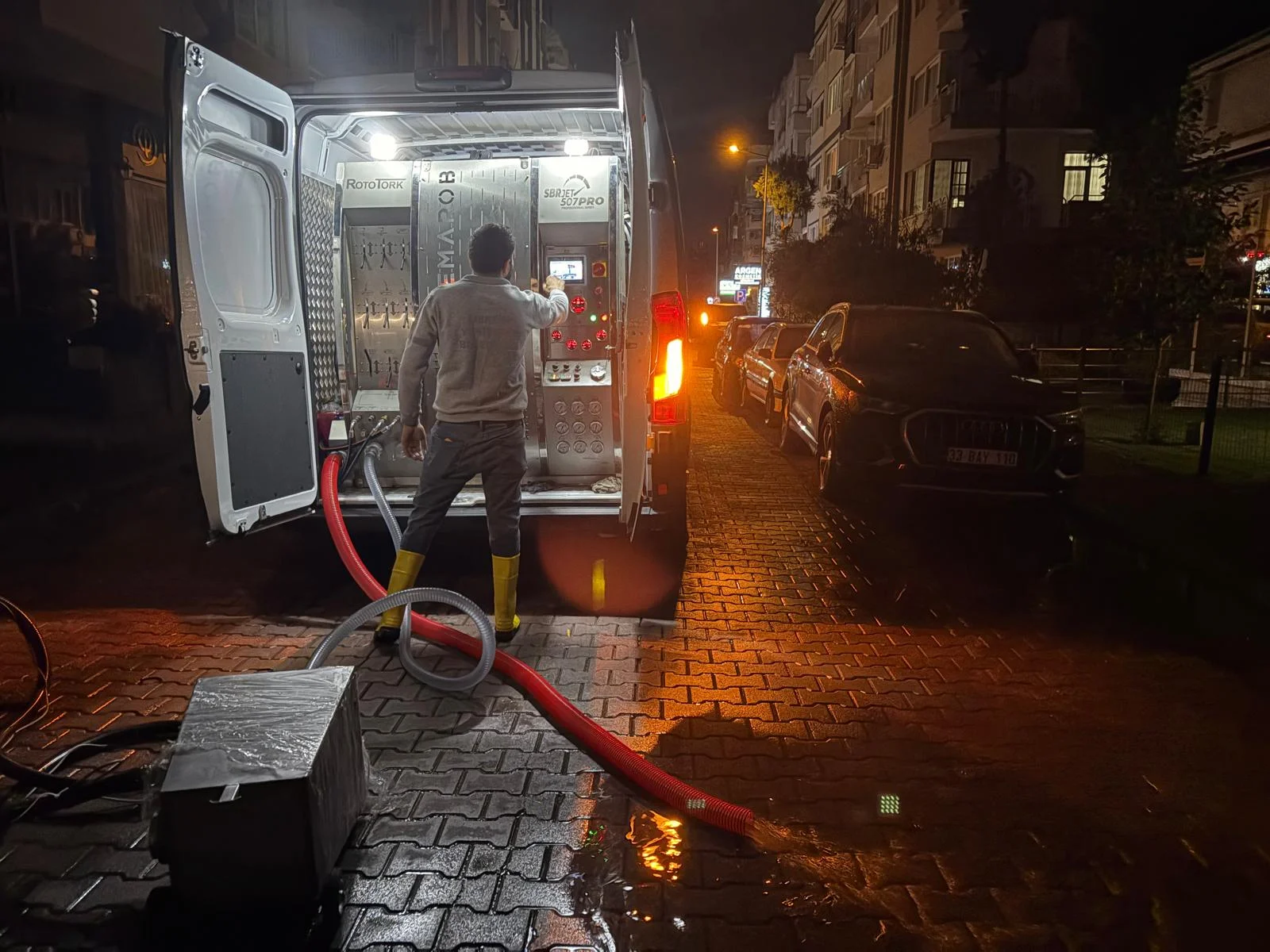 Yenişehir’de ekipler gece boyunca teyakkuzda