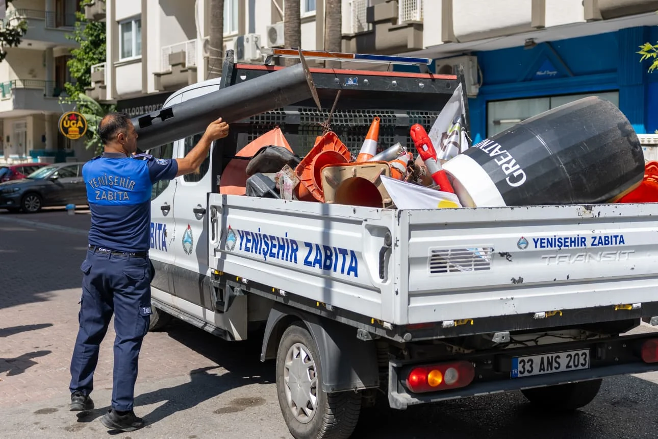 Yenişehir’de kaldırım işgaline geçit yok
