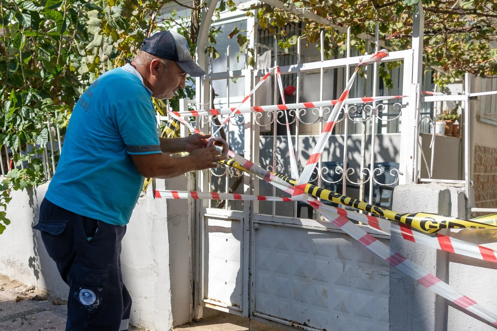 Yenişehir Belediyesi çökme bölgesinde tüm önlemleri aldı
