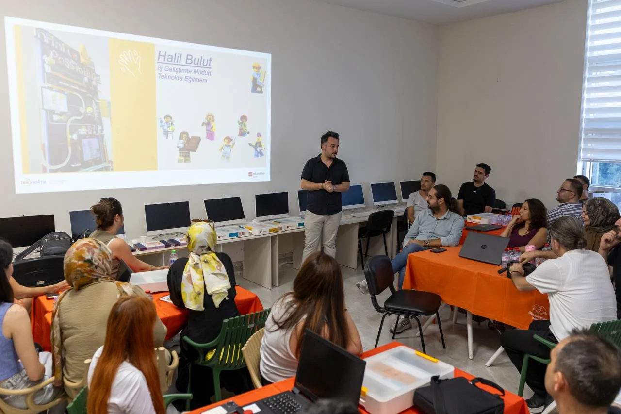 Yenişehir Belediyesi yapay zekâyı sınıflara taşıyor