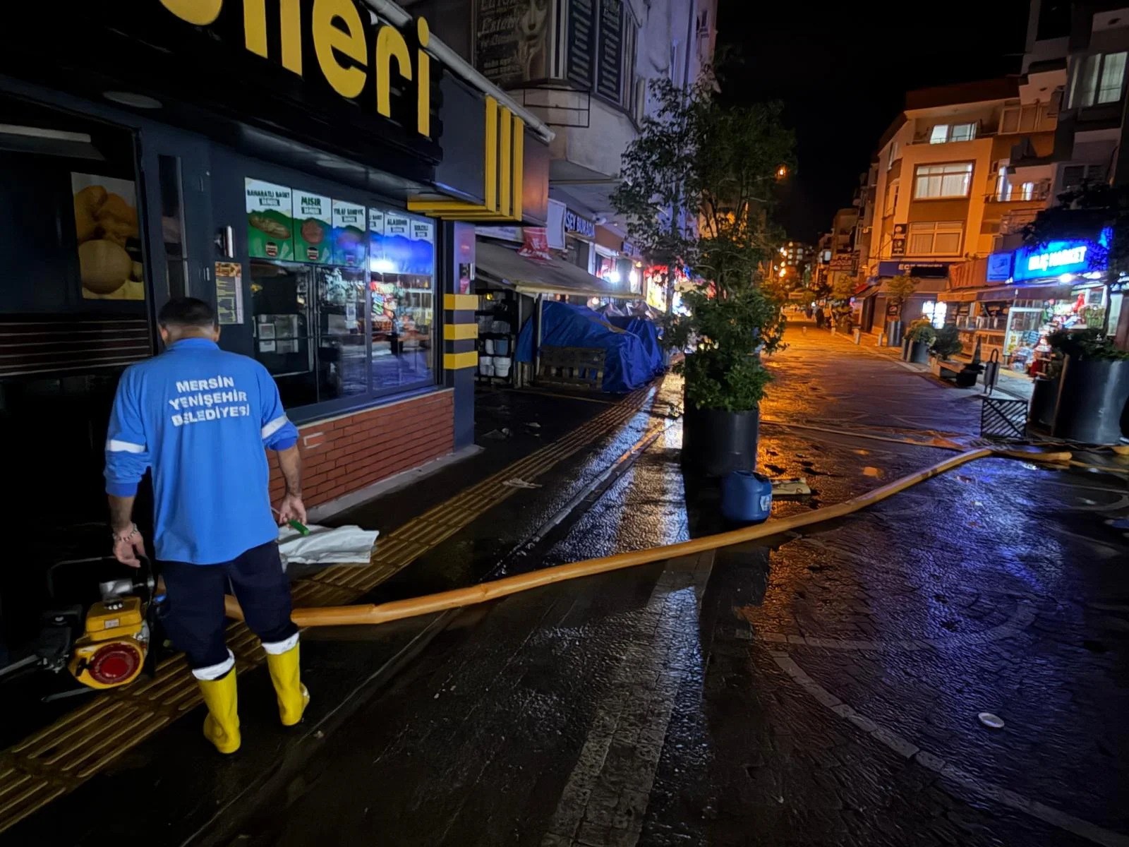 Yenişehir'de kesintisiz afet mesaisi
